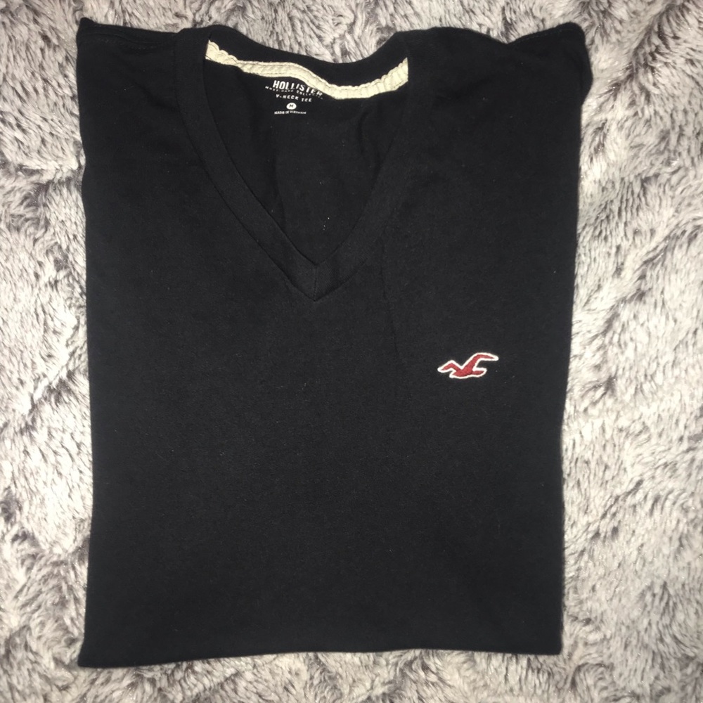 Hollister M T-shirt